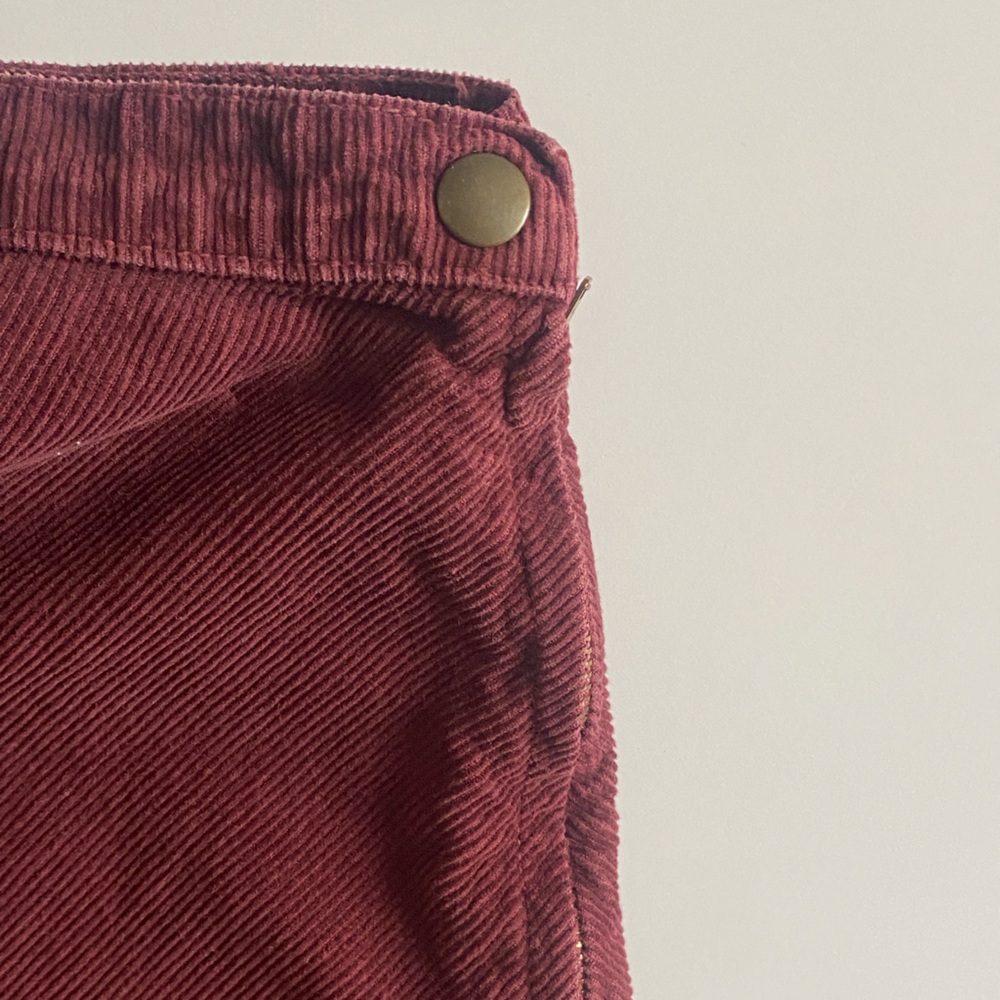 Original American Apparel Corduroy Burgundy Skater Skirt - Picture 4 of 7